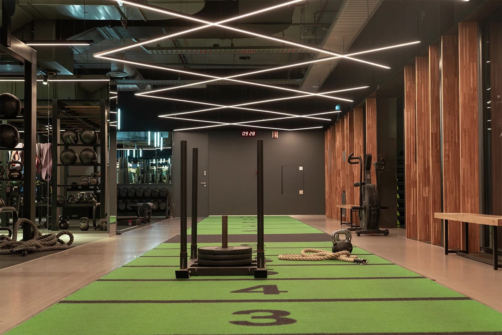 Clubsportive — cardio and training zone